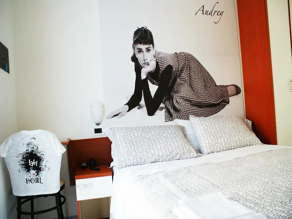 Hotel Lady Rimini 0*,  Włochy